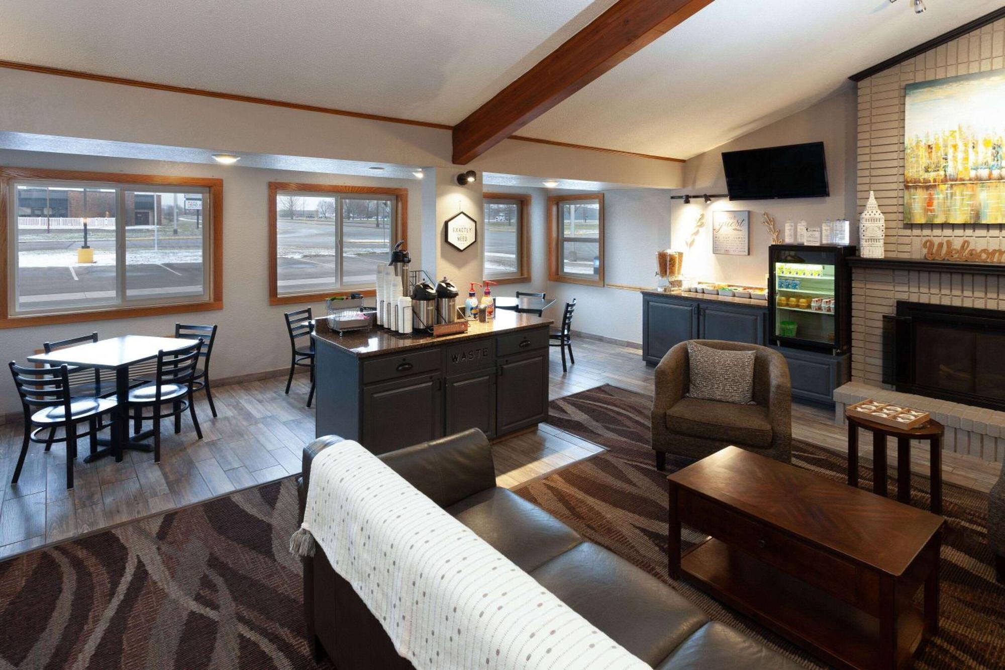 Americinn By Wyndham New Richmond Dış mekan fotoğraf