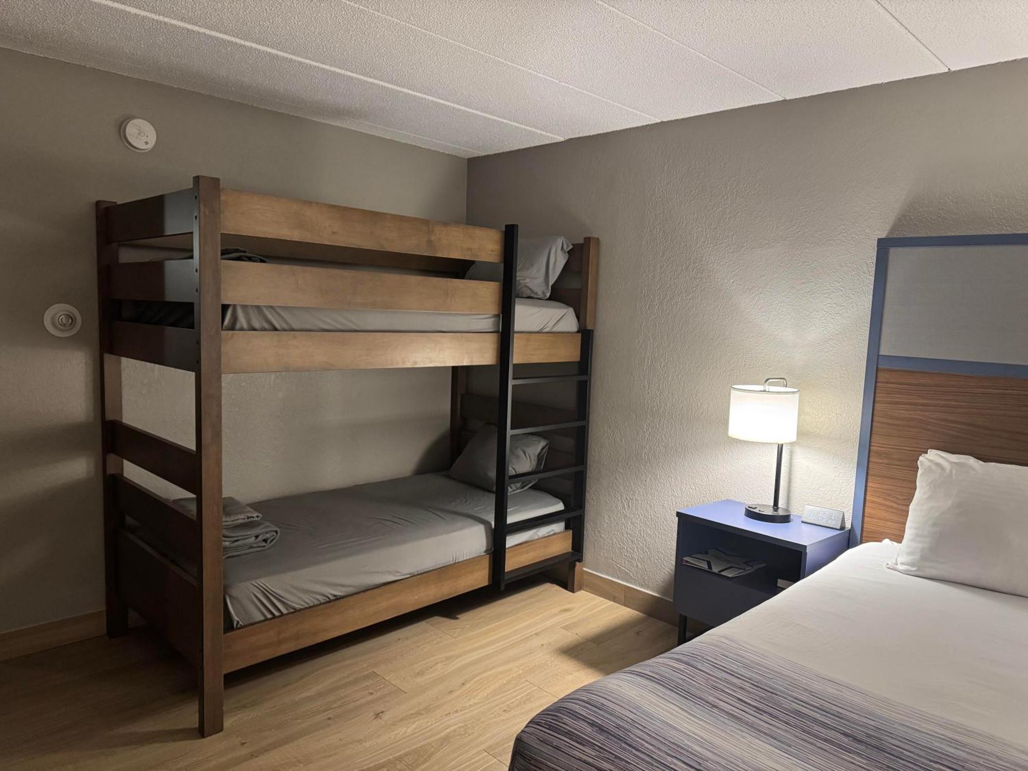 Americinn By Wyndham New Richmond Dış mekan fotoğraf