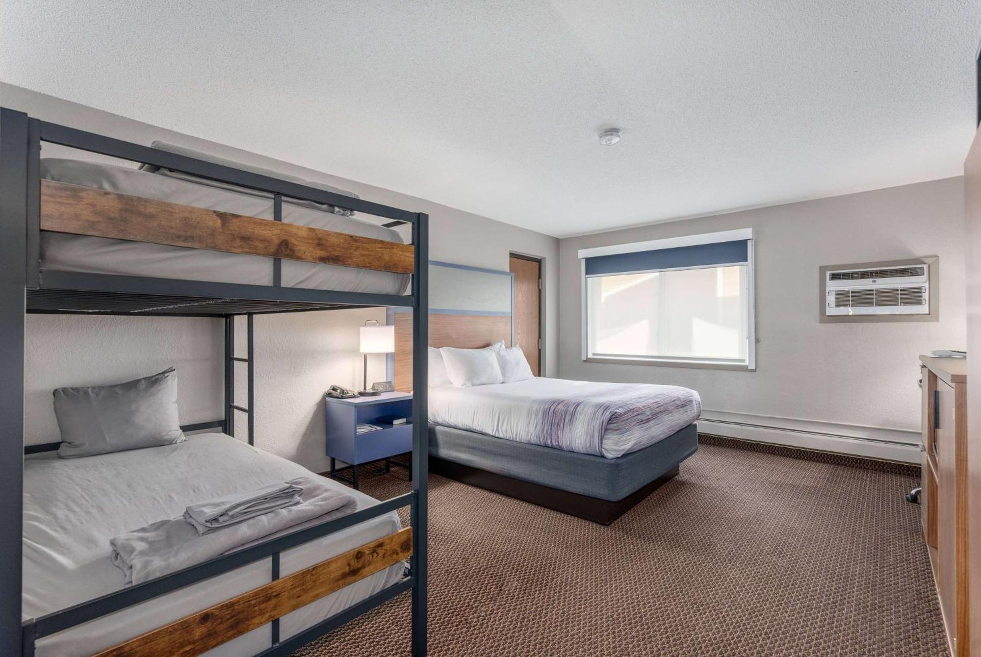 Americinn By Wyndham New Richmond Dış mekan fotoğraf